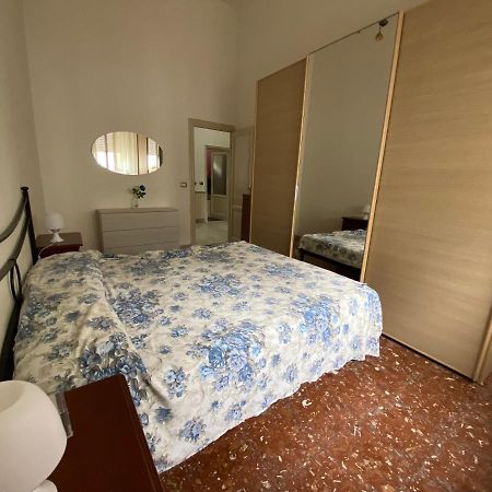La Casa Del Pescatore Viareggio Exteriör bild